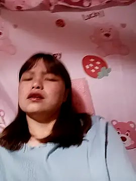 XoiXoi232 online show from November 23, 2025, 9:42 am