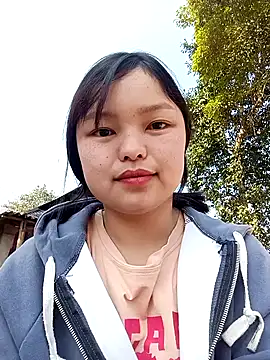 XoiXoi232 online show from January 12, 2026, 5:23 am