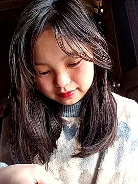 XoiXoi232 online show from February 27, 2026, 3:50 am