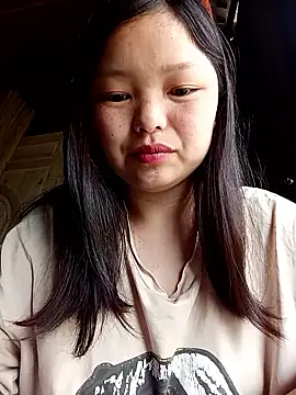 XoiXoi232 online show from April 23, 2026, 1:29 am