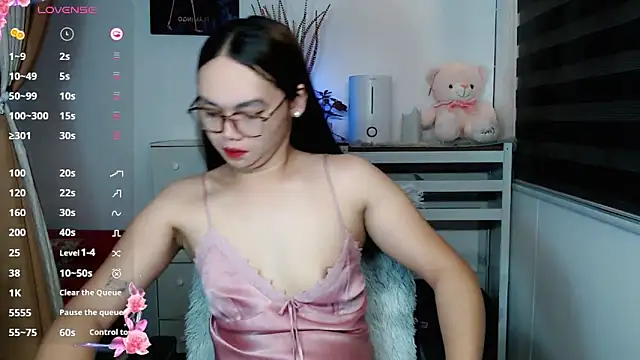  Jenniyah  online show from November 21, 2025, 1:04 am