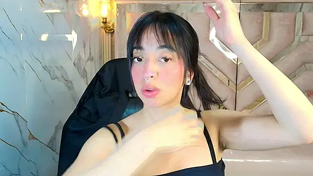 Snapshot of zoe_r_ chatting on September 13, 2025, 3:17 am zoe r online show from September 13, 2025, 3:17 am