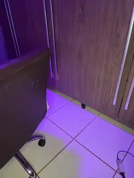 Snapshot of Malika_khalid chatting on September 18, 2025, 1:51 am Malika khalid online show from September 18, 2025, 1:51 am