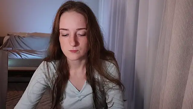 Snapshot of Tanywish chatting on November 19, 2025, 4:18 pm Tanywish online show from November 19, 2025, 4:18 pm