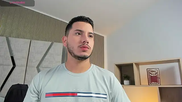 Axel grey  online show from February 8, 2026, 12:30 pm