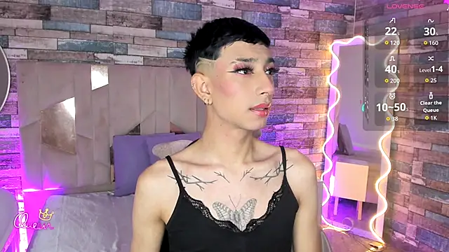 CYRUS TAY online show from June 11, 2026, 12:14 pm