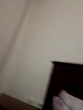 Snapshot of OGUZOZAN chatting on September 13, 2025, 7:24 pm OGUZOZAN online show from September 13, 2025, 7:24 pm