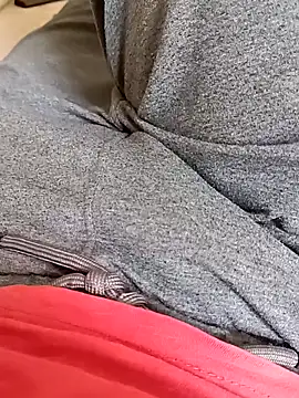 Snapshot of OGUZOZAN chatting on September 14, 2025, 10:03 am OGUZOZAN online show from September 14, 2025, 10:03 am