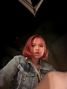 Snapshot of Alysson_LS chatting on September 16, 2025, 1:50 am Alysson LS online show from September 16, 2025, 1:50 am