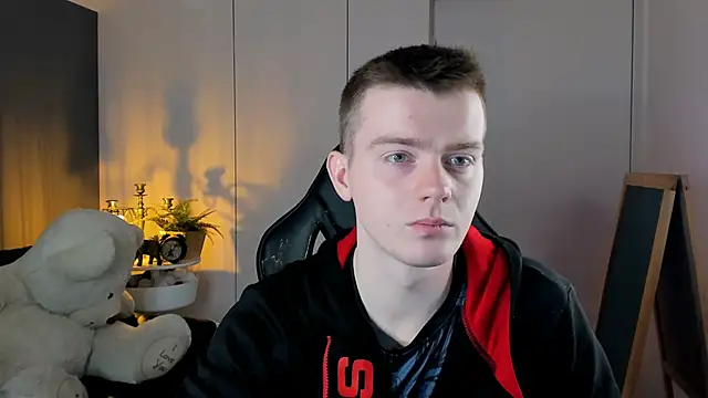 Snapshot of Happydeimos chatting on November 22, 2025, 9:36 pm Happydeimos online show from November 22, 2025, 9:36 pm