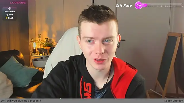 Snapshot of Happydeimos chatting on November 24, 2025, 9:25 pm Happydeimos online show from November 24, 2025, 9:25 pm