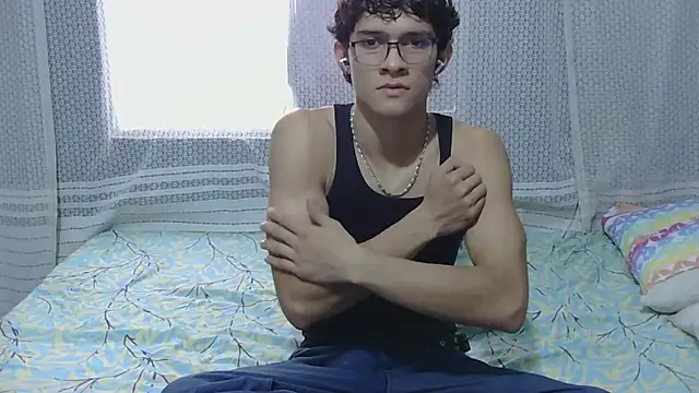 Snapshot of Samuel_Hills_II chatting on February 14, 2026, 8:16 pm Samuel Hills II online show from February 14, 2026, 8:16 pm