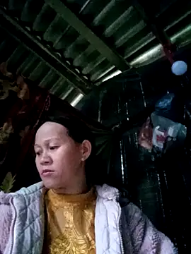 MaiHoa69 online show from November 12, 2025, 2:12 am