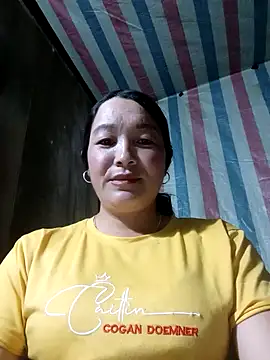 Snapshot of Bliss_rose chatting on September 16, 2025, 12:17 pm Bliss rose online show from September 16, 2025, 12:17 pm