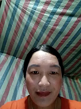 Snapshot of Bliss_rose chatting on October 9, 2025, 3:15 am Bliss rose online show from October 9, 2025, 3:15 am