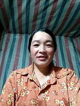 Snapshot of Bliss_rose chatting on November 1, 2025, 2:02 am Bliss rose online show from November 1, 2025, 2:02 am