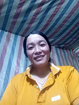 Snapshot of Bliss_rose chatting on December 21, 2025, 6:42 am Bliss rose online show from December 21, 2025, 6:42 am