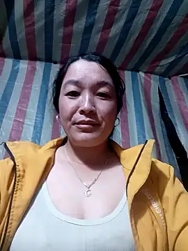 Snapshot of Bliss_rose chatting on December 22, 2025, 10:45 am Bliss rose online show from December 22, 2025, 10:45 am