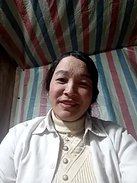 Snapshot of Bliss_rose chatting on January 7, 2026, 11:12 am Bliss rose online show from January 7, 2026, 11:12 am