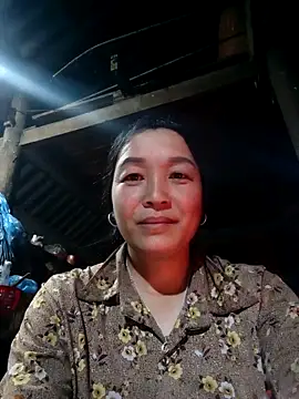 Snapshot of Bliss_rose chatting on February 6, 2026, 2:42 pm Bliss rose online show from February 6, 2026, 2:42 pm