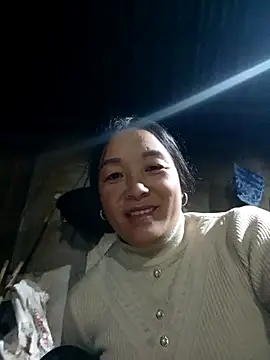 Snapshot of Bliss_rose chatting on February 8, 2026, 1:25 pm Bliss rose online show from February 8, 2026, 1:25 pm