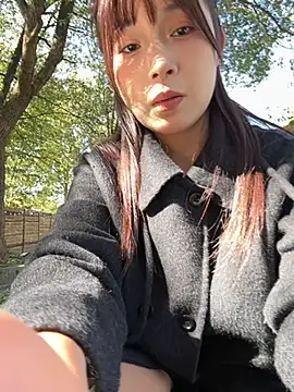 xiaoqiao ss online show from November 30, 2025, 3:21 am