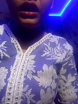 hottiebaba 01 online show from December 14, 2025, 10:53 am