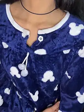 hottiebaba 01 online show from December 20, 2025, 6:04 pm