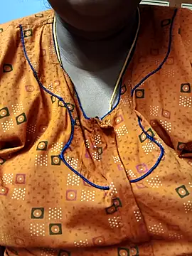 Snapshot of TAMIL_ELAKKIYA chatting on September 27, 2025, 7:35 am TAMIL ELAKKIYA online show from September 27, 2025, 7:35 am