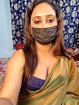 Snapshot of Cute-lusi chatting on December 13, 2025, 7:53 pm Cute-lusi online show from December 13, 2025, 7:53 pm