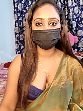 Snapshot of Cute-lusi chatting on December 15, 2025, 12:53 pm Cute-lusi online show from December 15, 2025, 12:53 pm