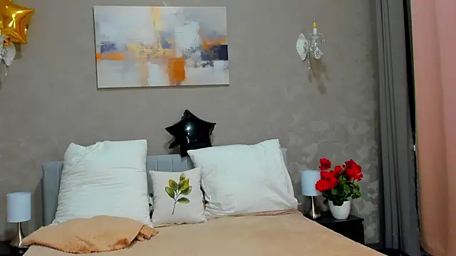 Daria J online show from November 2, 2025, 4:04 am