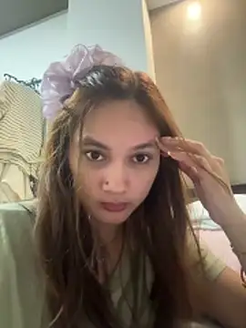 Snapshot of LanySylvia chatting on April 28, 2026, 5:18 pm LanySylvia online show from April 28, 2026, 5:18 pm