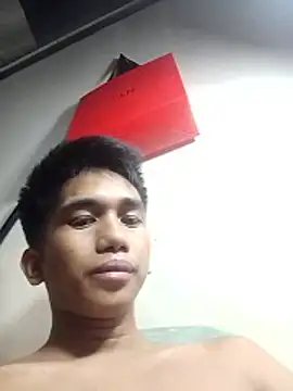 charlie0728 online show from April 14, 2026, 2:45 pm