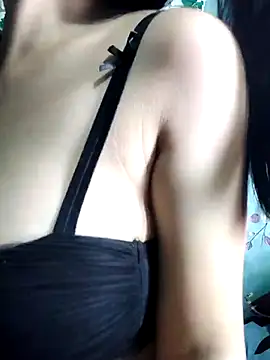 pihu099 online show from October 27, 2025, 3:05 pm