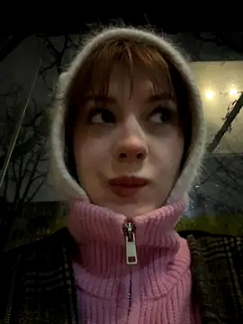 Snapshot of Only_April chatting on November 13, 2025, 3:27 am Only April online show from November 13, 2025, 3:27 am