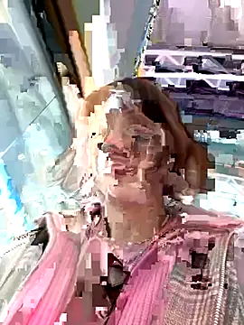 Snapshot of Only_April chatting on November 26, 2025, 8:37 am Only April online show from November 26, 2025, 8:37 am