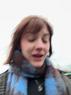 Snapshot of Only_April chatting on December 18, 2025, 11:05 am Only April online show from December 18, 2025, 11:05 am