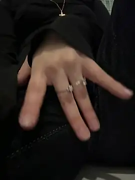 Only April online show from March 27, 2026, 5:13 am