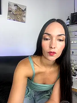 fetish foot  online show from September 28, 2025, 3:06 pm
