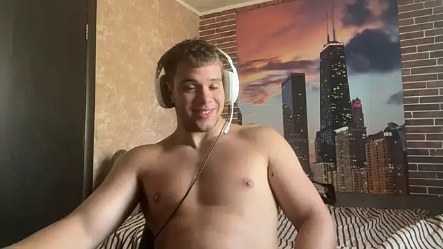 Snapshot of MusclePhantom chatting on September 13, 2025, 10:48 am MusclePhantom online show from September 13, 2025, 10:48 am