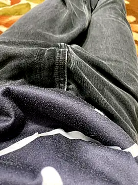 Snapshot of wwwiiilll chatting on October 9, 2025, 4:05 pm wwwiiilll online show from October 9, 2025, 4:05 pm