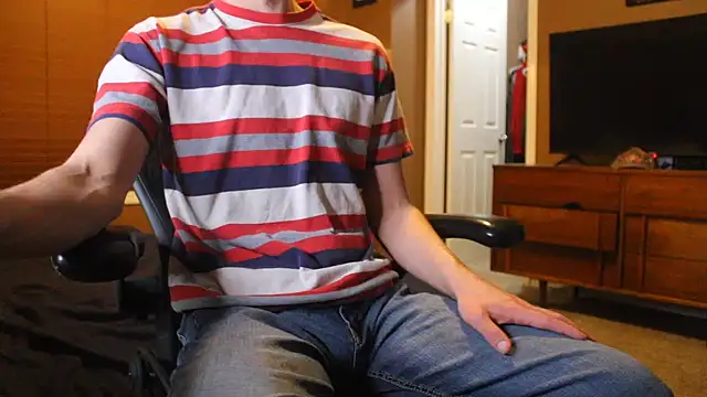 jjjjjfive online show from March 26, 2026, 3:23 am