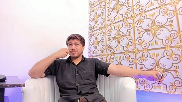 juanmechanic  online show from February 17, 2026, 6:43 am