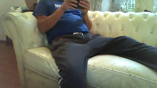 Snapshot of nesx@xh chatting on September 12, 2025, 5:24 pm nesxxh online show from September 12, 2025, 5:24 pm