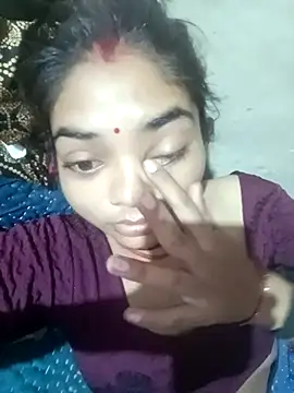 Snapshot of Hitsda chatting on September 26, 2025, 11:09 pm Hitsda online show from September 26, 2025, 11:09 pm