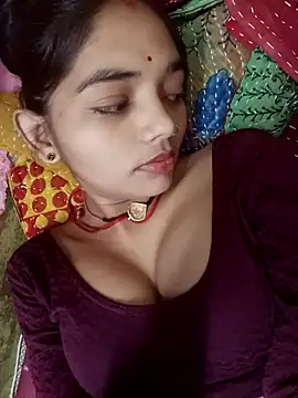 Snapshot of Hitsda chatting on September 27, 2025, 12:10 pm Hitsda online show from September 27, 2025, 12:10 pm