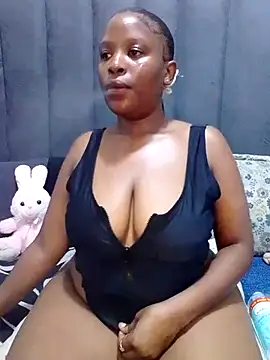 MrsMxx25 online show from October 26, 2025, 3:56 am