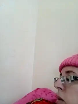 Snapshot of Sondosa3 chatting on November 16, 2025, 8:09 am Sondosa3 online show from November 16, 2025, 8:09 am