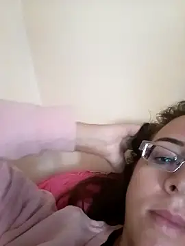 Snapshot of Sondosa3 chatting on December 16, 2025, 9:03 am Sondosa3 online show from December 16, 2025, 9:03 am